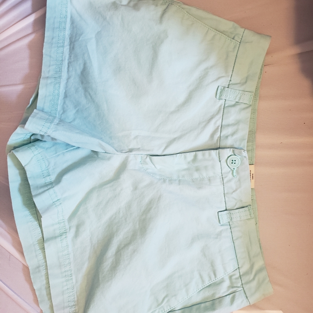 Aqua Magellan Shorts Size 4